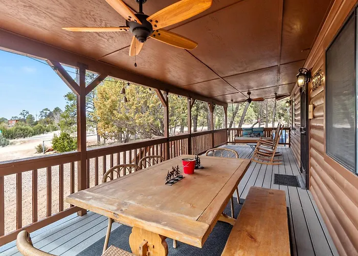 Holiday home Cozy In With A Deck, Fireplace And Pet Friendly